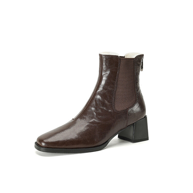 First-Layer Cowhide Chelsea Boot with Lamb Wool Lining