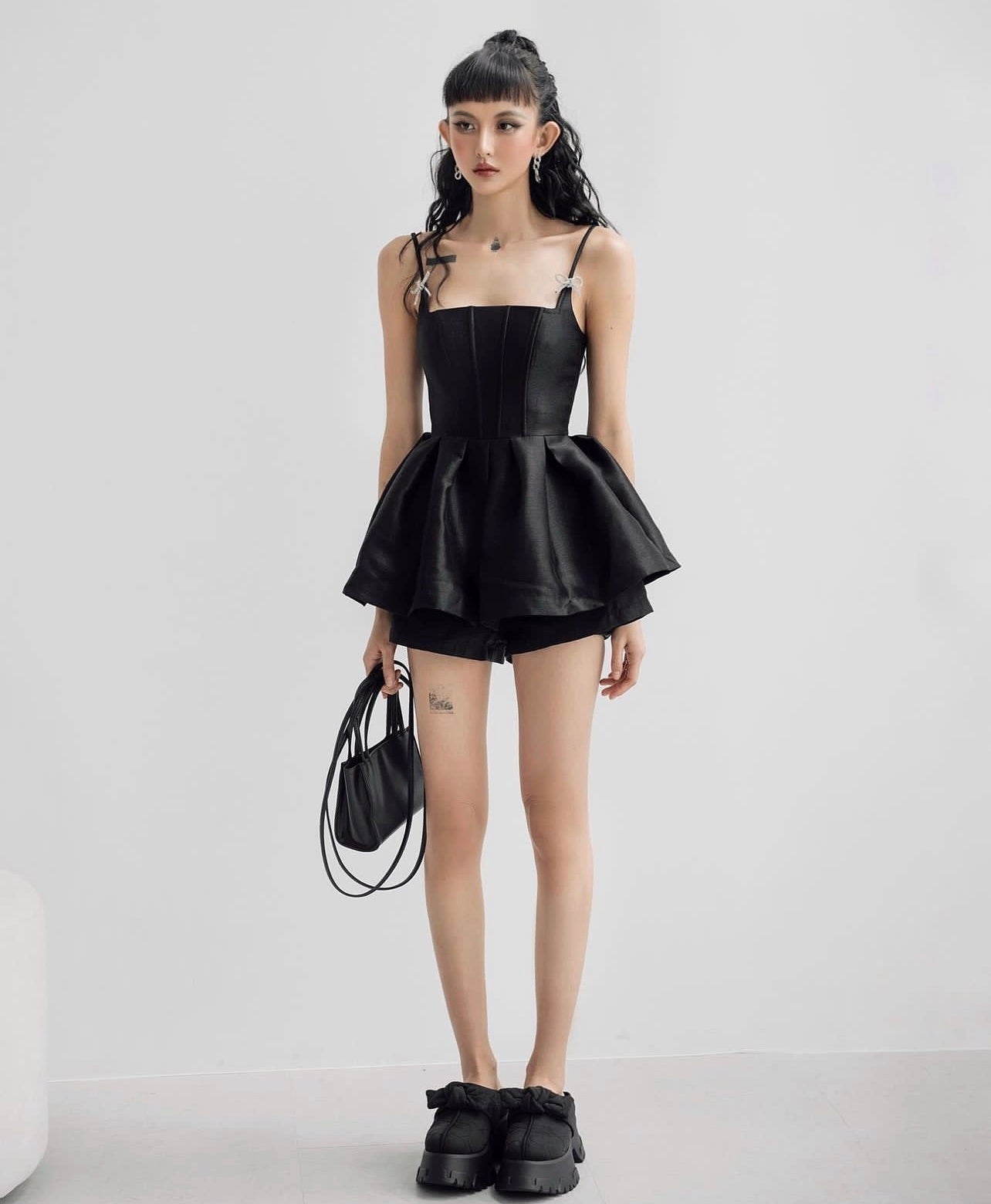 Two-piece Slimming Suspender Top Shorts Suit