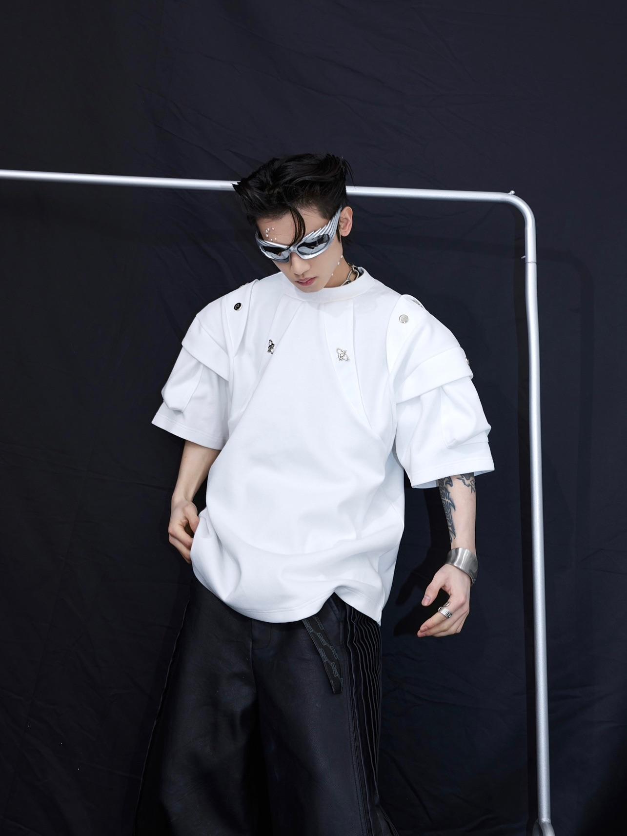 Three-dimensional Split Padded Shoulder T-shirt Metal Embellished Design Profile Heavy Short Sleeve