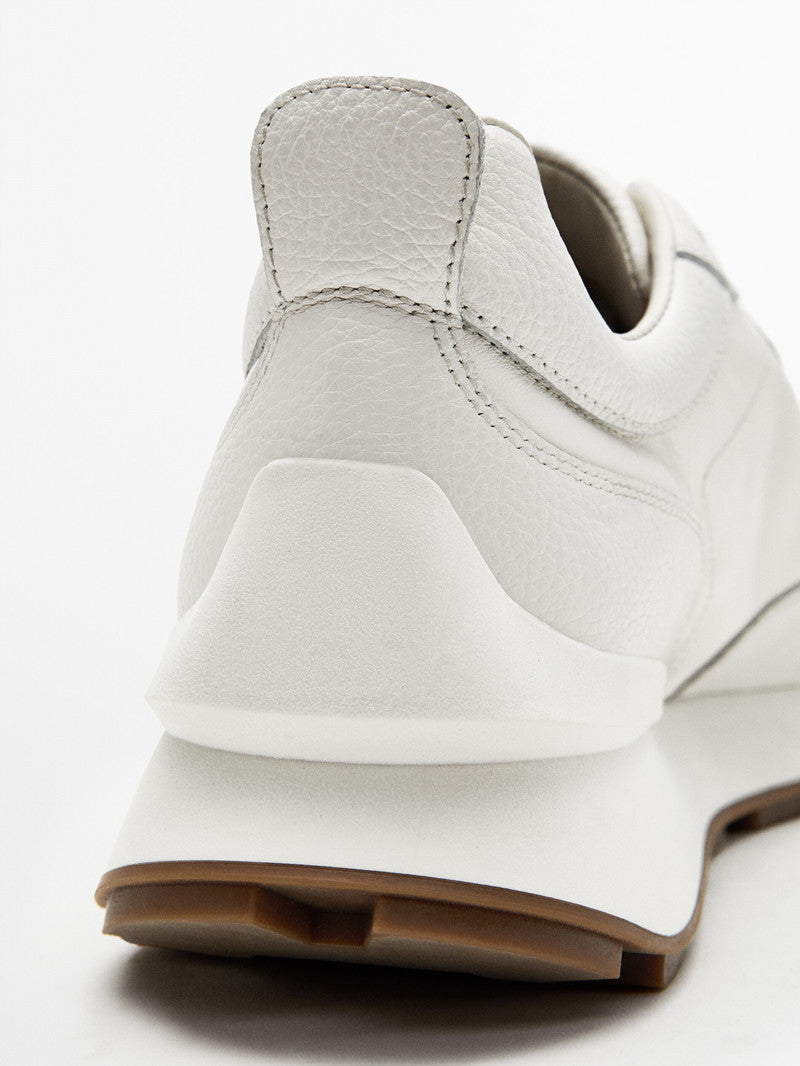 Clean Leather Daily Sneaker with Cushioned Midsole and Rubber Grip Base