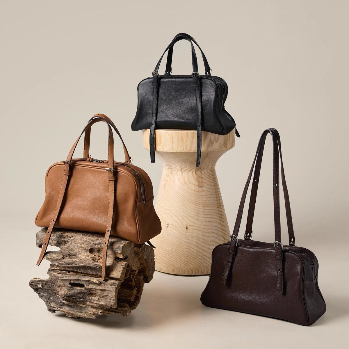 Women's Retro Casual Large Capacity Genuine Leather Portable Shoulder Bag