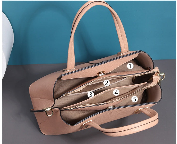 Fashion Women's Leather Black Large Capacity Messenger Bag