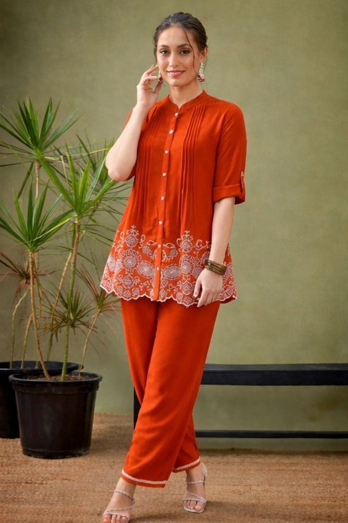 TATVANI Embroidered Cotton Co-Ord Set