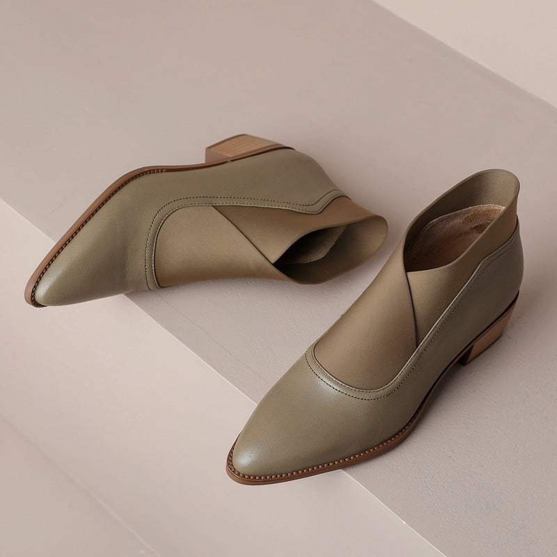 Retro Pointed Toe Chunky Heel Booties