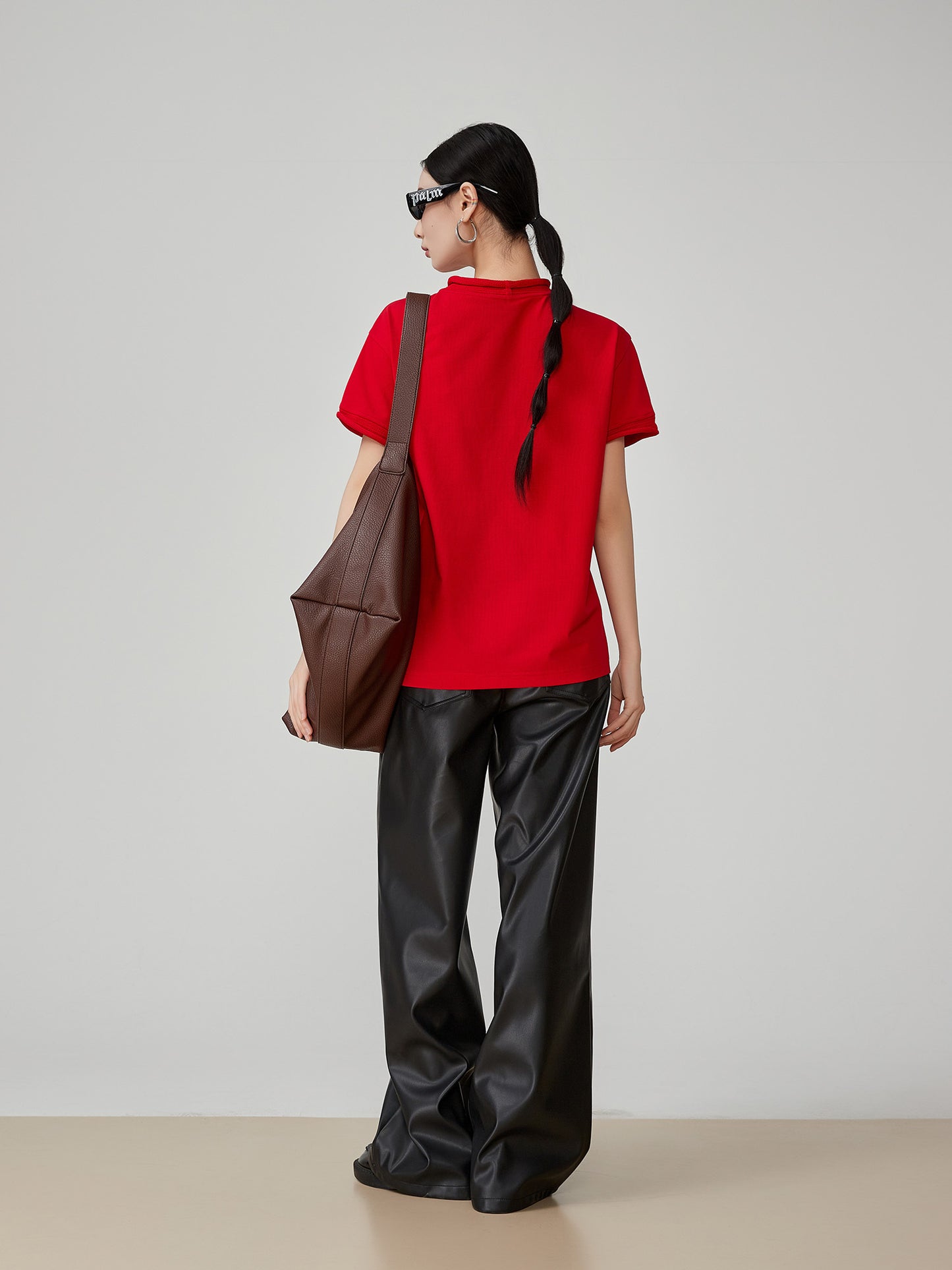 New modern Style Red Embroidery Curling Shoulder T-shirt For Women