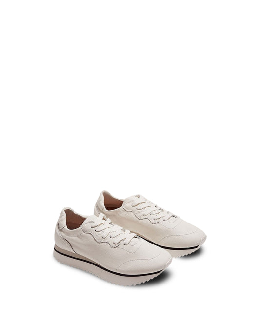 Women's leather sneakers