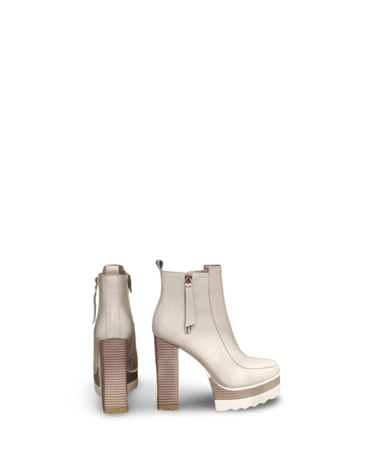 Commuter Round Toe Platform Chunky High Heel Ankle Boots