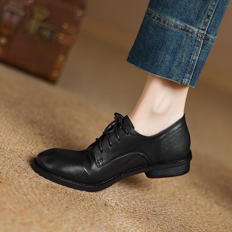 Full-Grain Leather Daily Oxford — Built to Be Worn, Not Shown