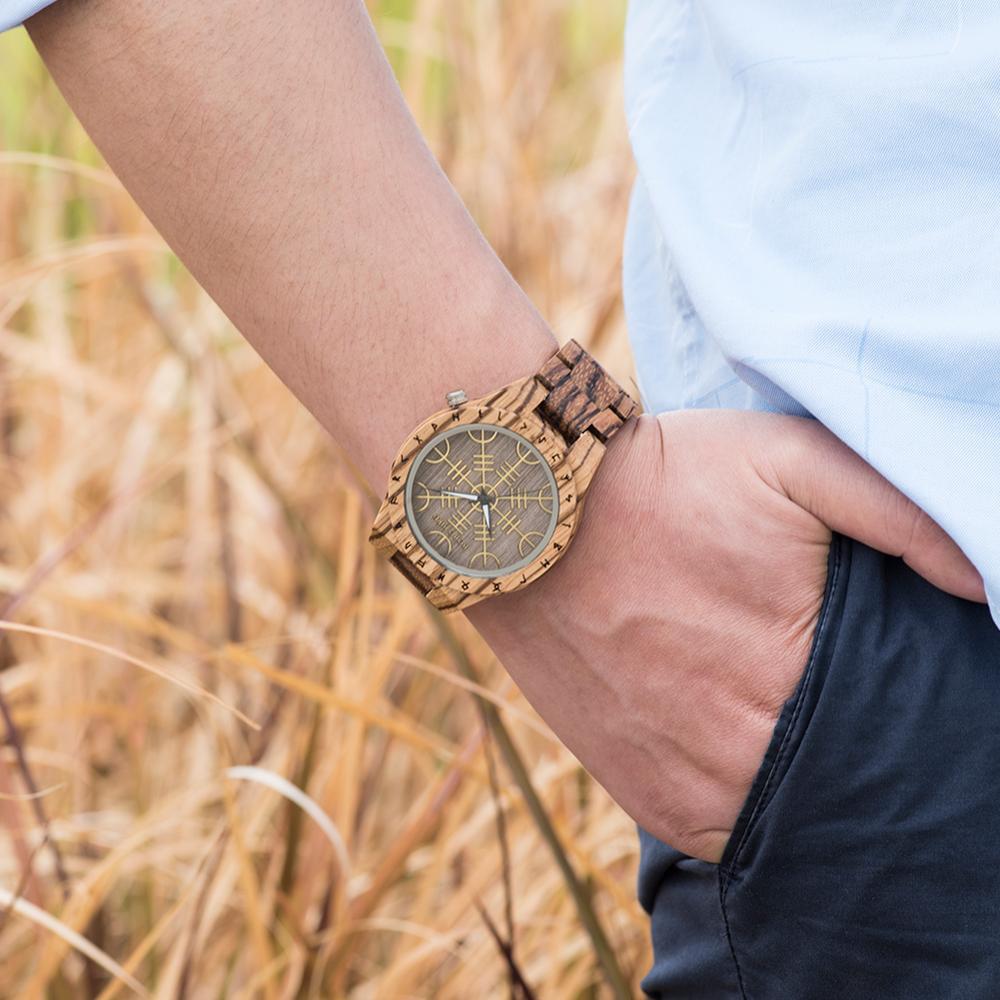 Fashion Retro Craft Quartz Wooden Watch