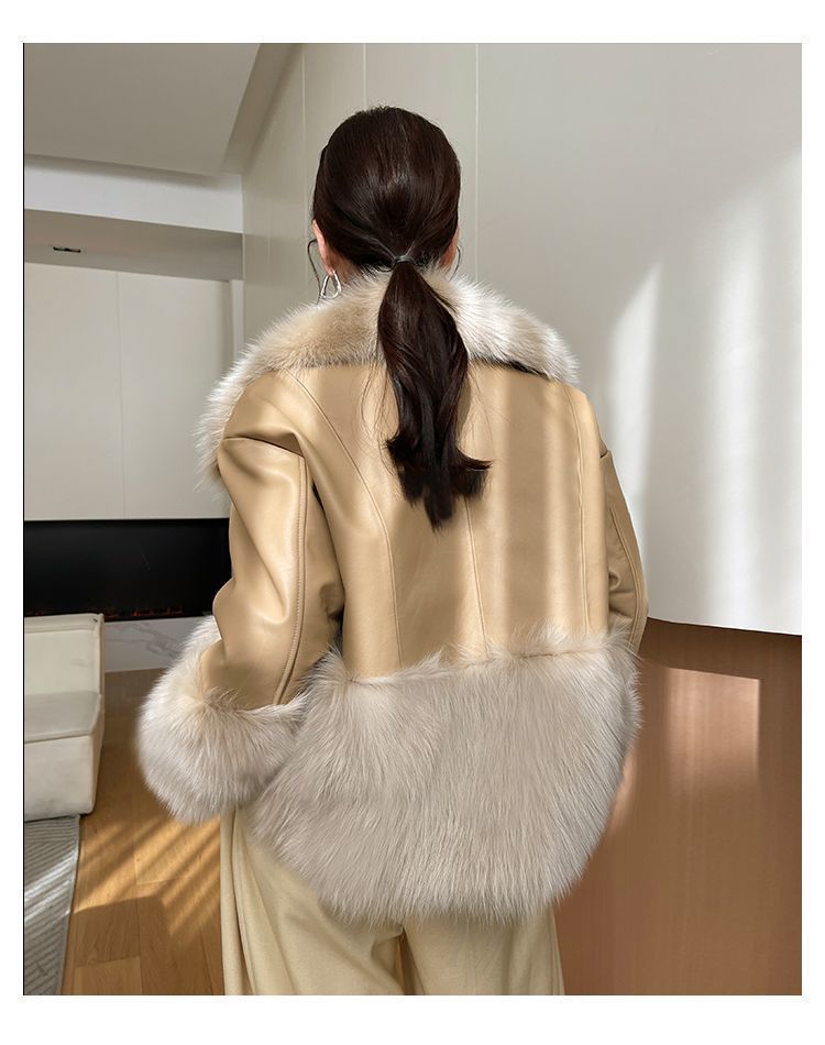 Big Fur Collar Stitching For A Woman Faux Coat