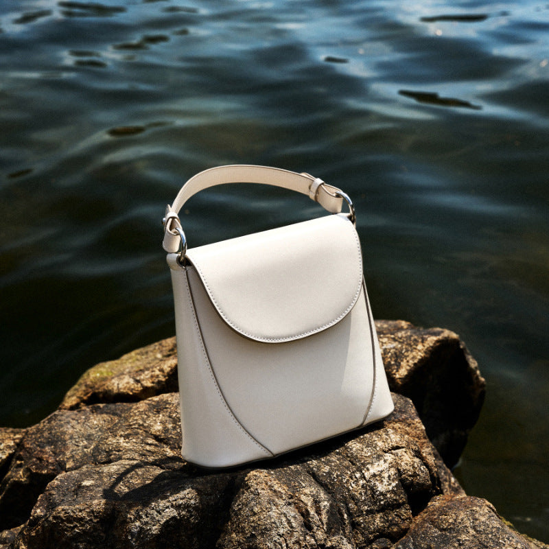 New Simple Round High-grade Shoulder Bag