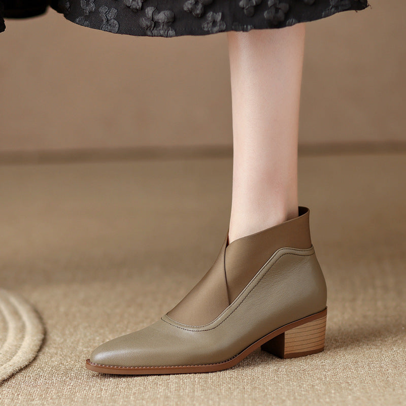 Retro Pointed Toe Chunky Heel Booties
