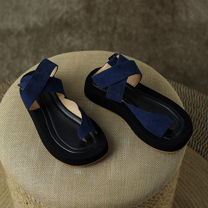 Minimal Flat Sandal – Full-Grain Cowhide