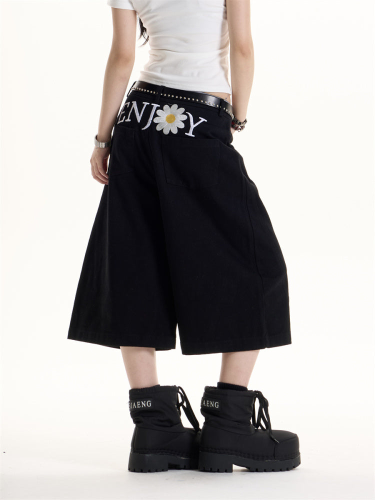 American Hot Girl Embroidered Casual Shorts