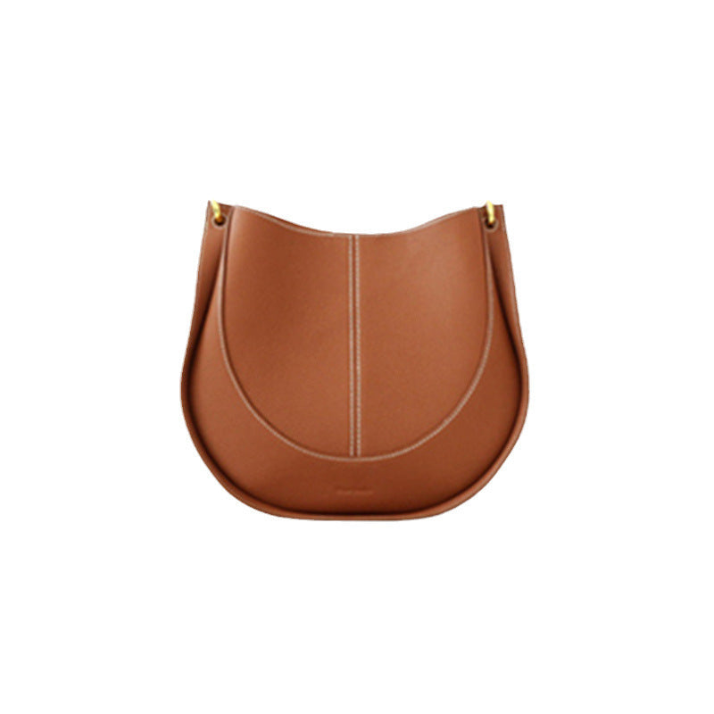 Curved Saddle Shoulder Bag in First-Layer Cowhide