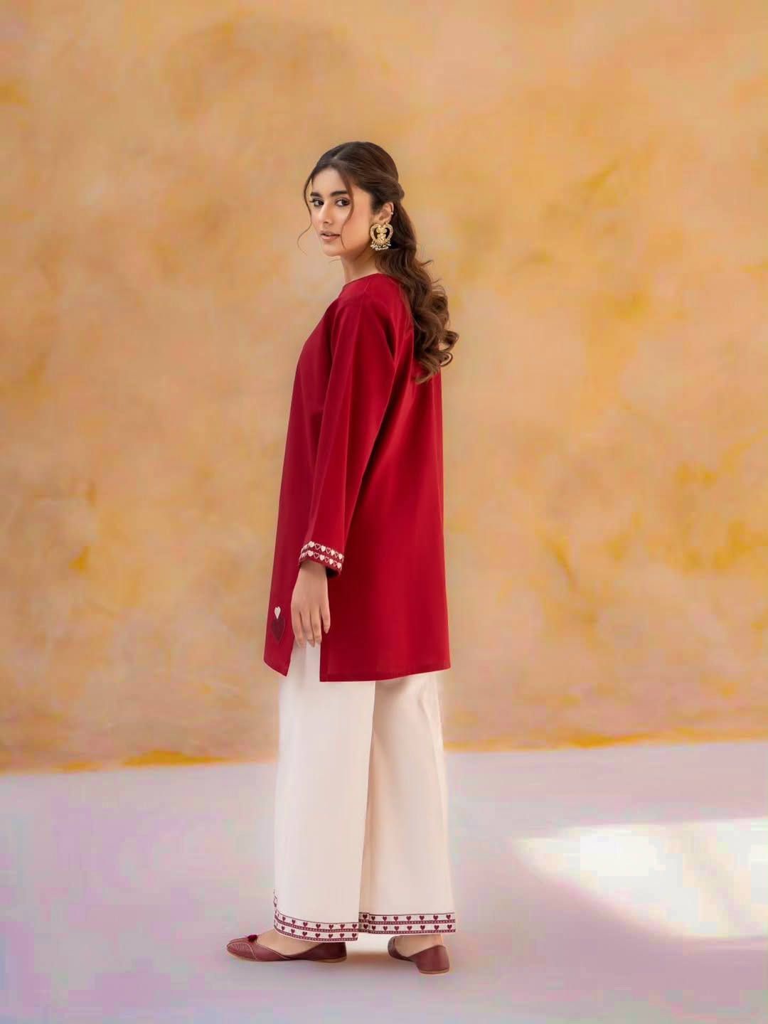 TATVANI Embroidered Cotton Kurti Set