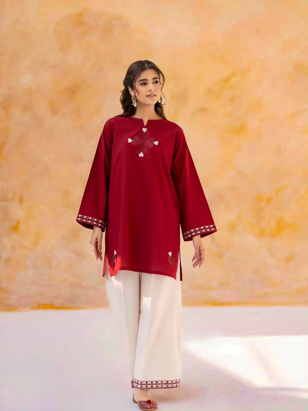 TATVANI Embroidered Cotton Kurti Set