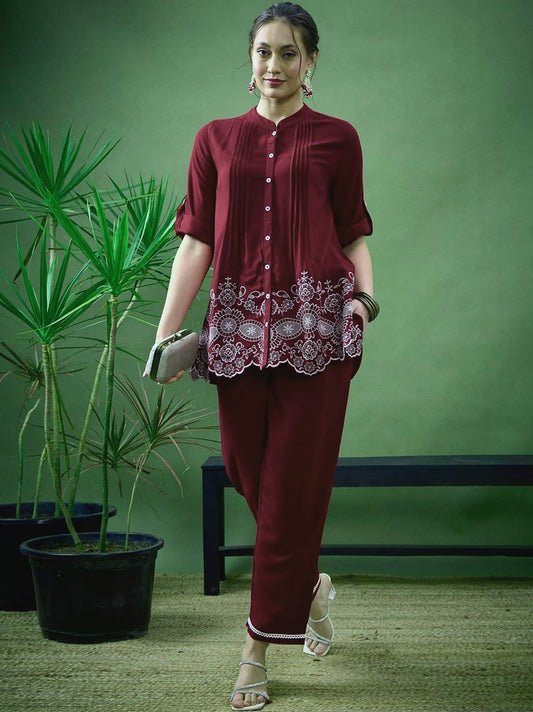 TATVANI Embroidered Cotton Co-Ord Set