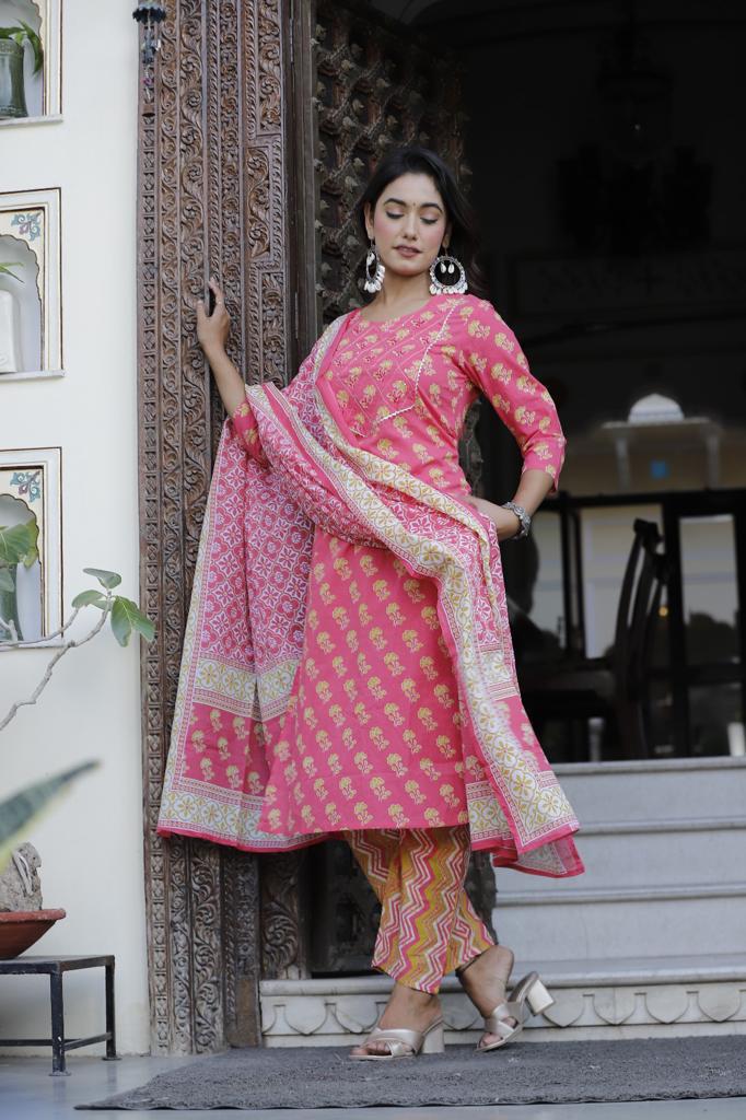 TATVANI Printed Cotton Kurta Set with Embroidered Dupatta