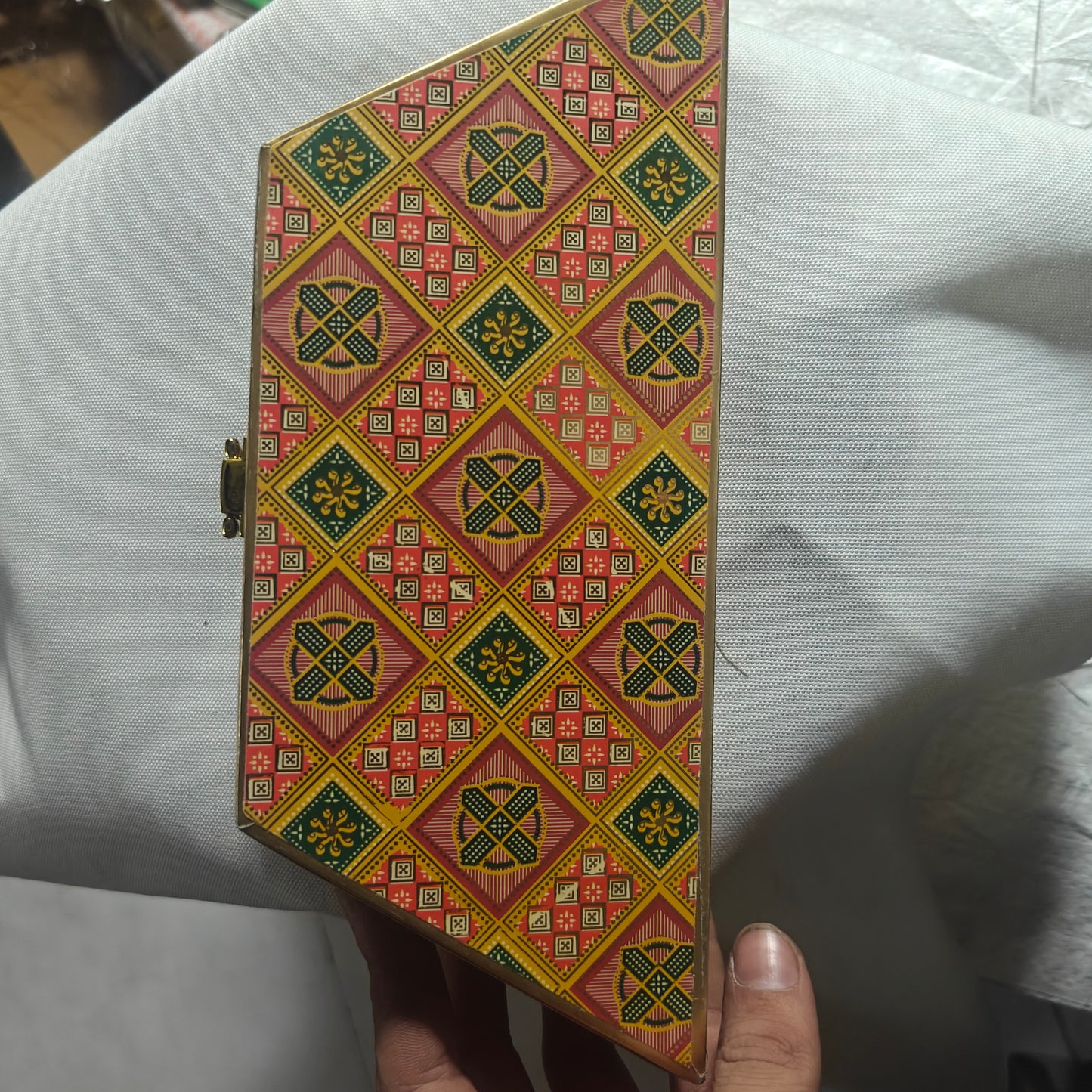 Bagveda handcrafted jewelry and keepsake storage box