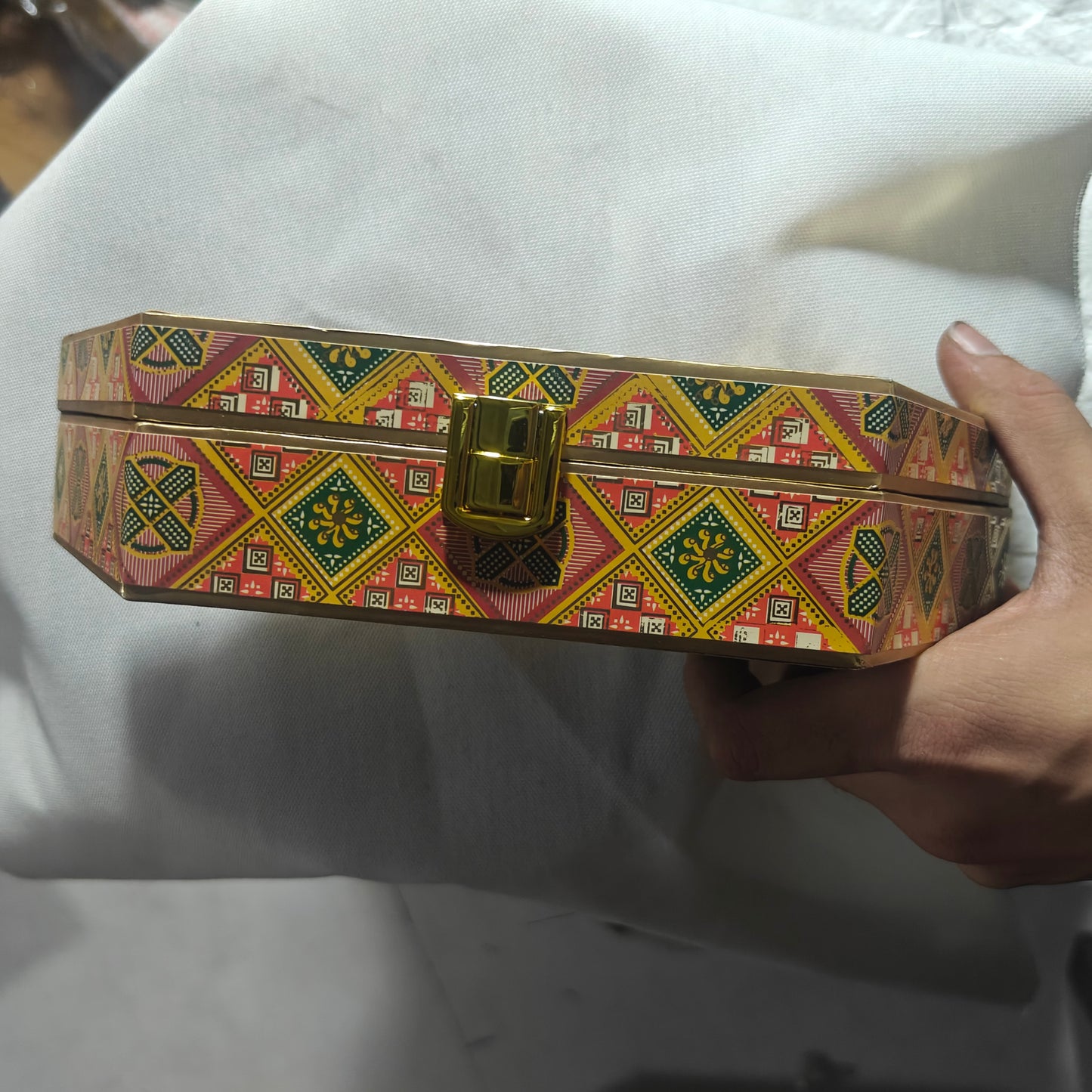 Bagveda handcrafted jewelry and keepsake storage box
