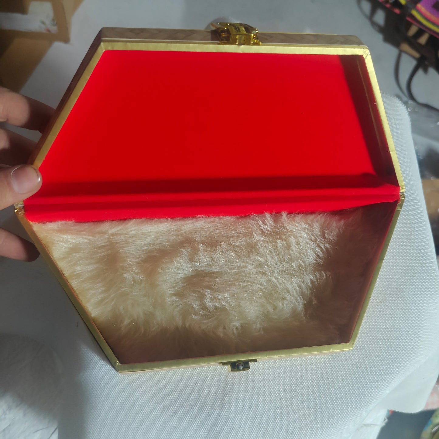 Bagveda Rustic weave jewelry and keepsake storage box