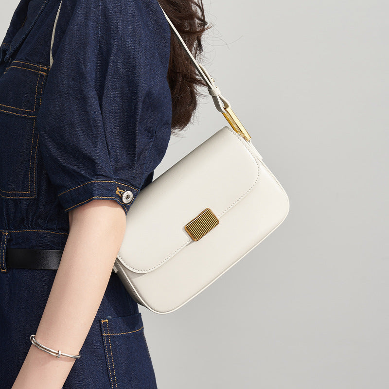 Structured Flap Shoulder Bag in Two-Layer Cowhide
