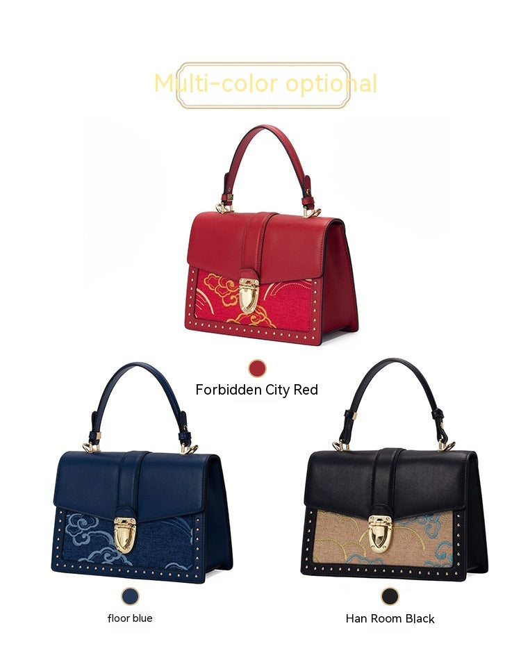 Structured  Bag First-Layer Cowhide with Hand-Finished Panel