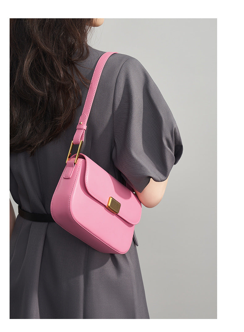 Structured Flap Shoulder Bag in Two-Layer Cowhide