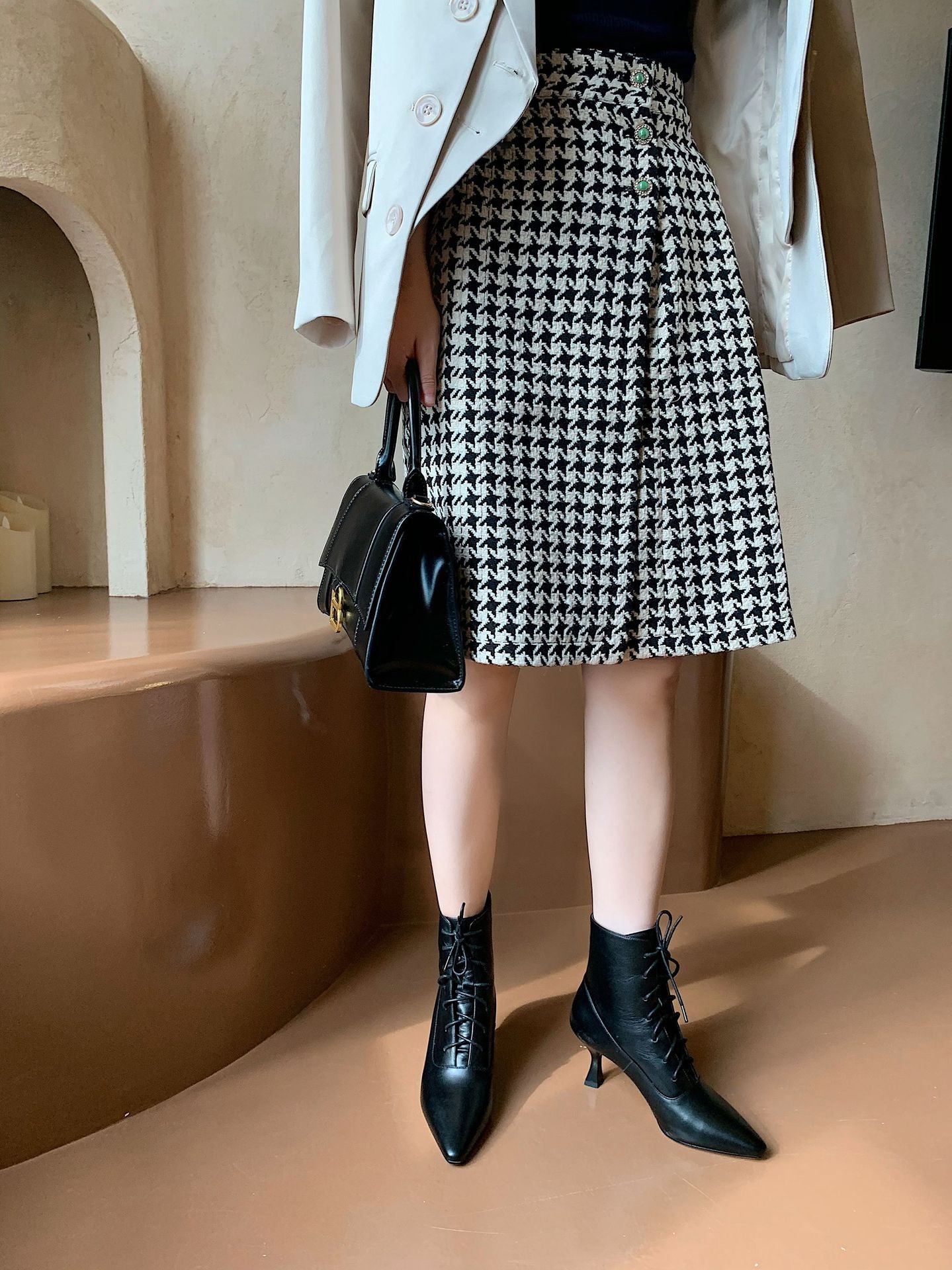 Fashion Cattlehide Leather Pointed High Heels