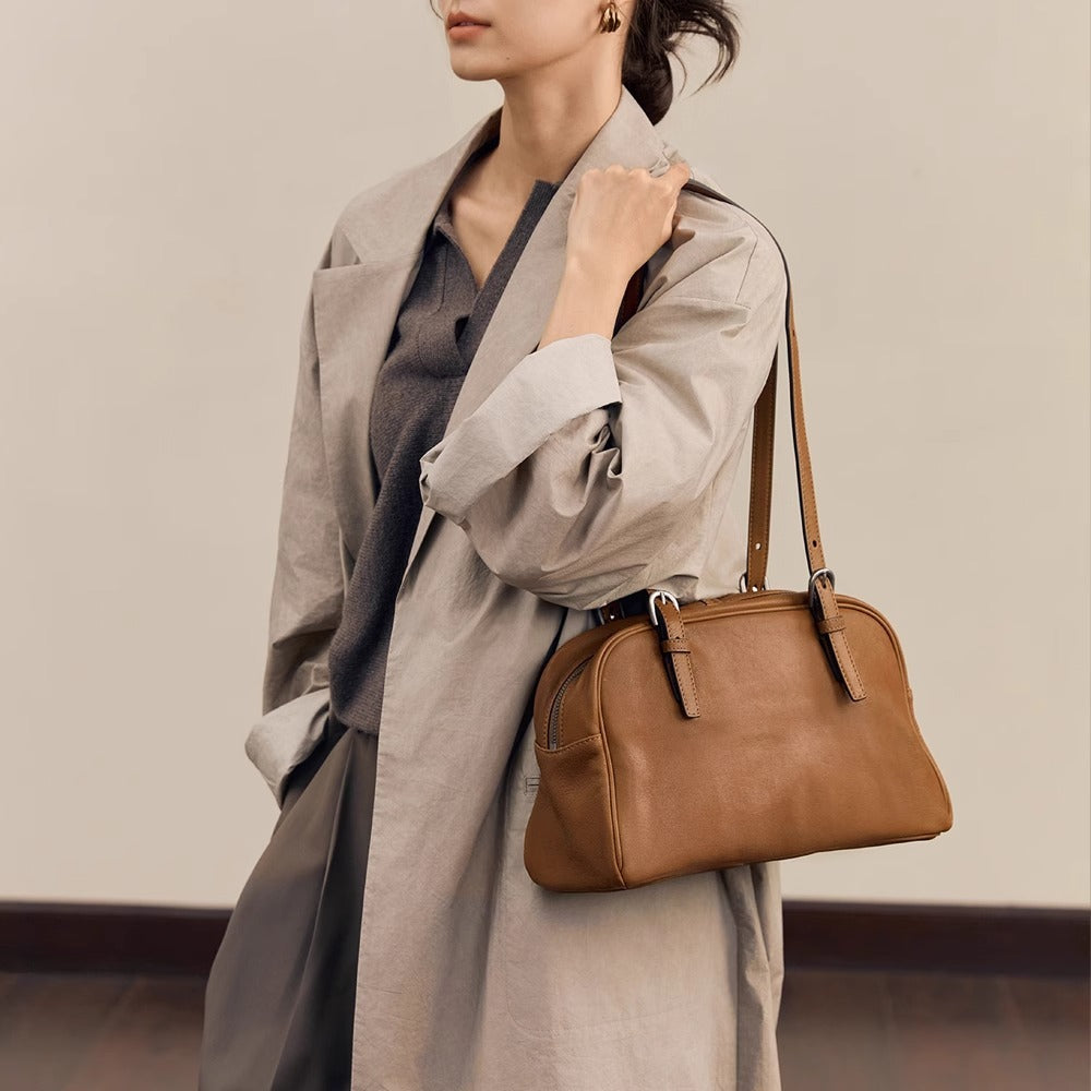 Women's Retro Casual Large Capacity Genuine Leather Portable Shoulder Bag