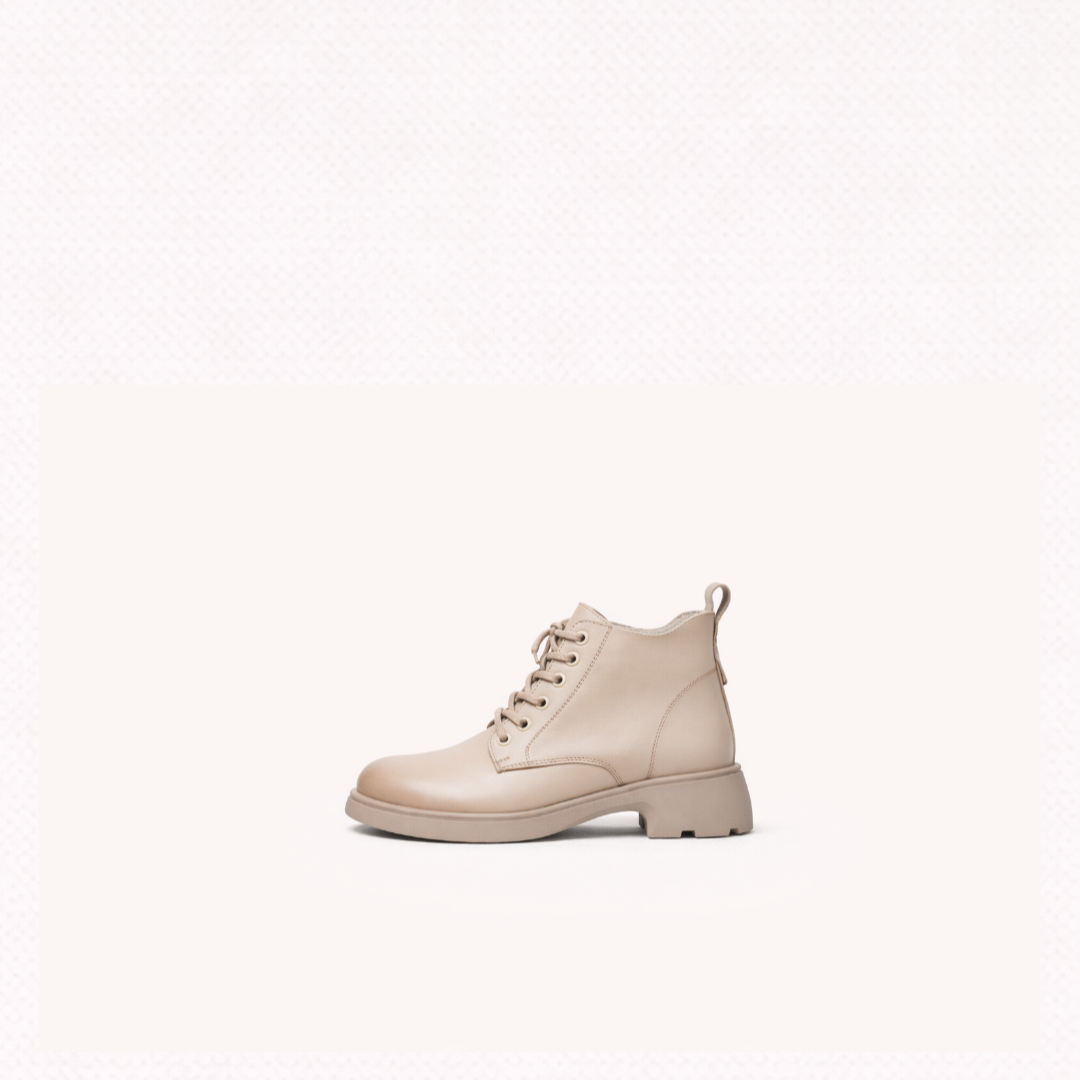 Structured Everyday Leather Ankle Boots