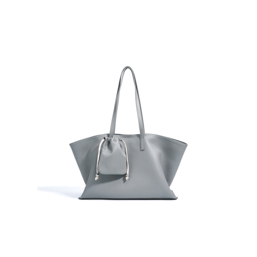 Soft-Structure Tote in First-Layer Cowhide —