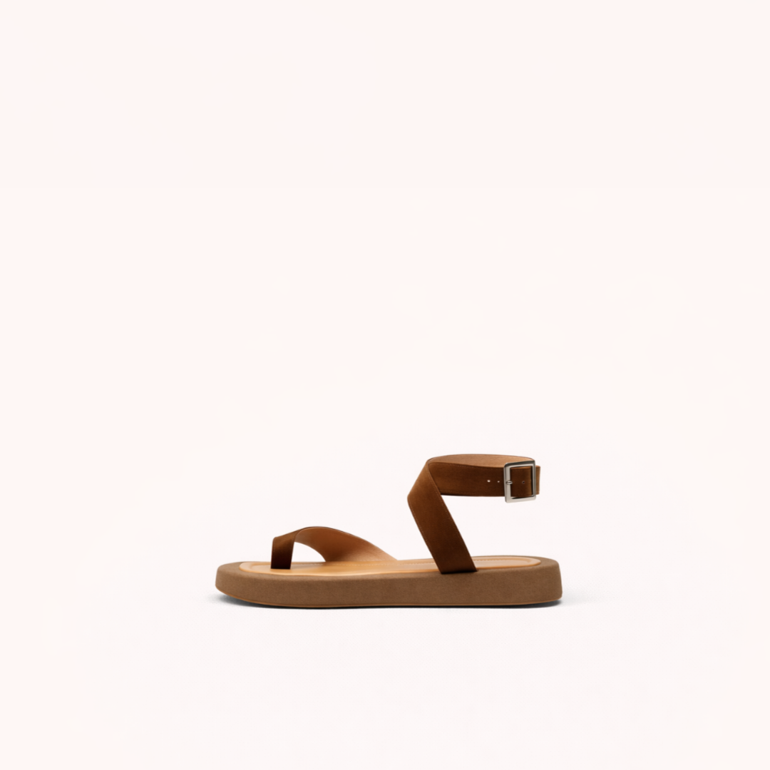 Minimal Flat Sandal – Full-Grain Cowhide