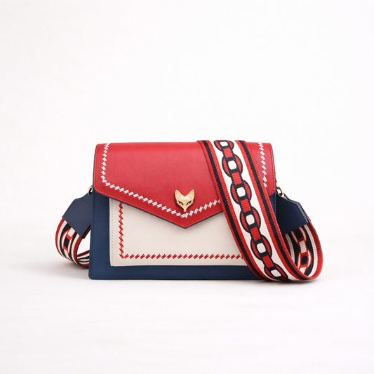 Structured  Shoulder Bag in First-Layer Cowhide