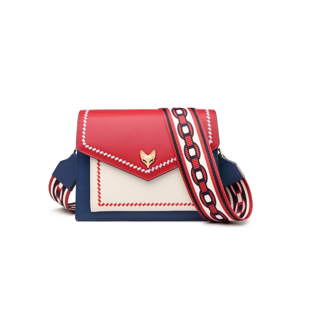 Structured  Shoulder Bag in First-Layer Cowhide